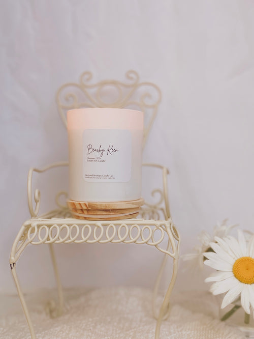 "Beachy Keen" Papaya & Sea Salt Scented Soy Candle