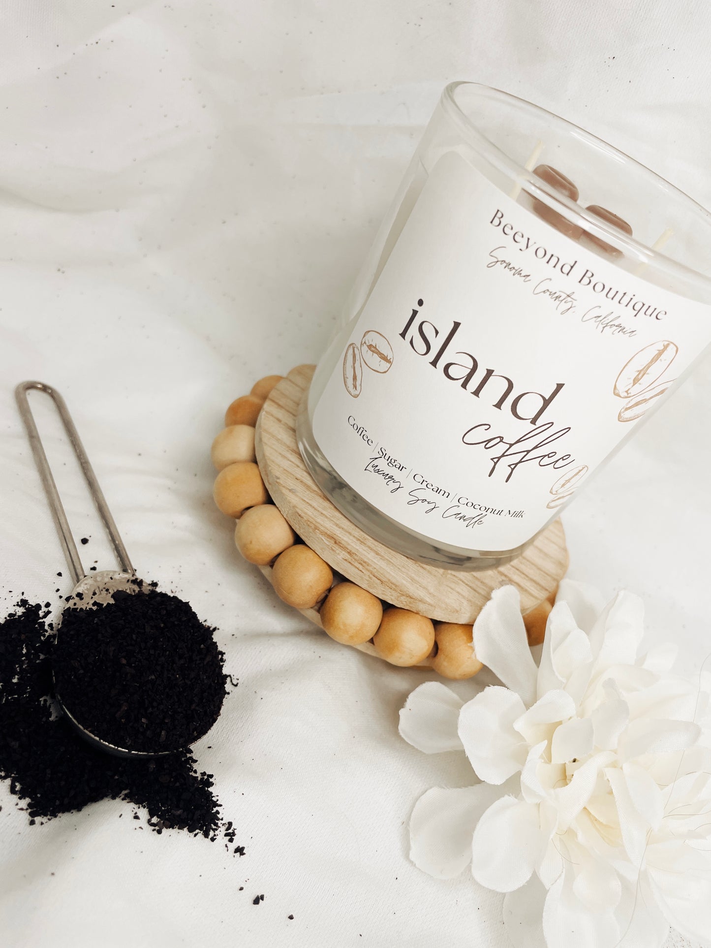 Island Coffee 8 OZ. Signature Soy Candle