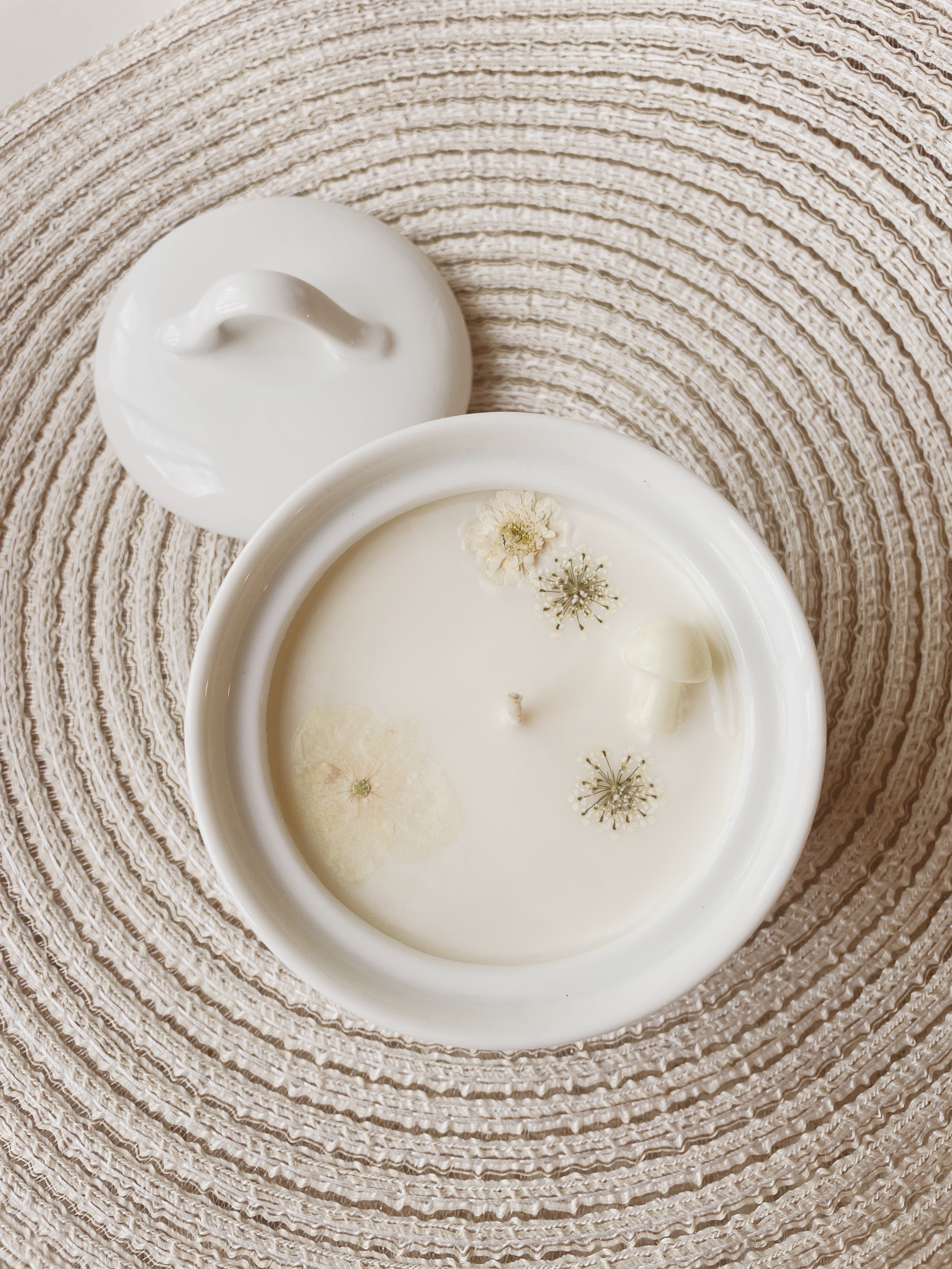 Apple Cucumber Scented Vintage Upcycled Soy Candle