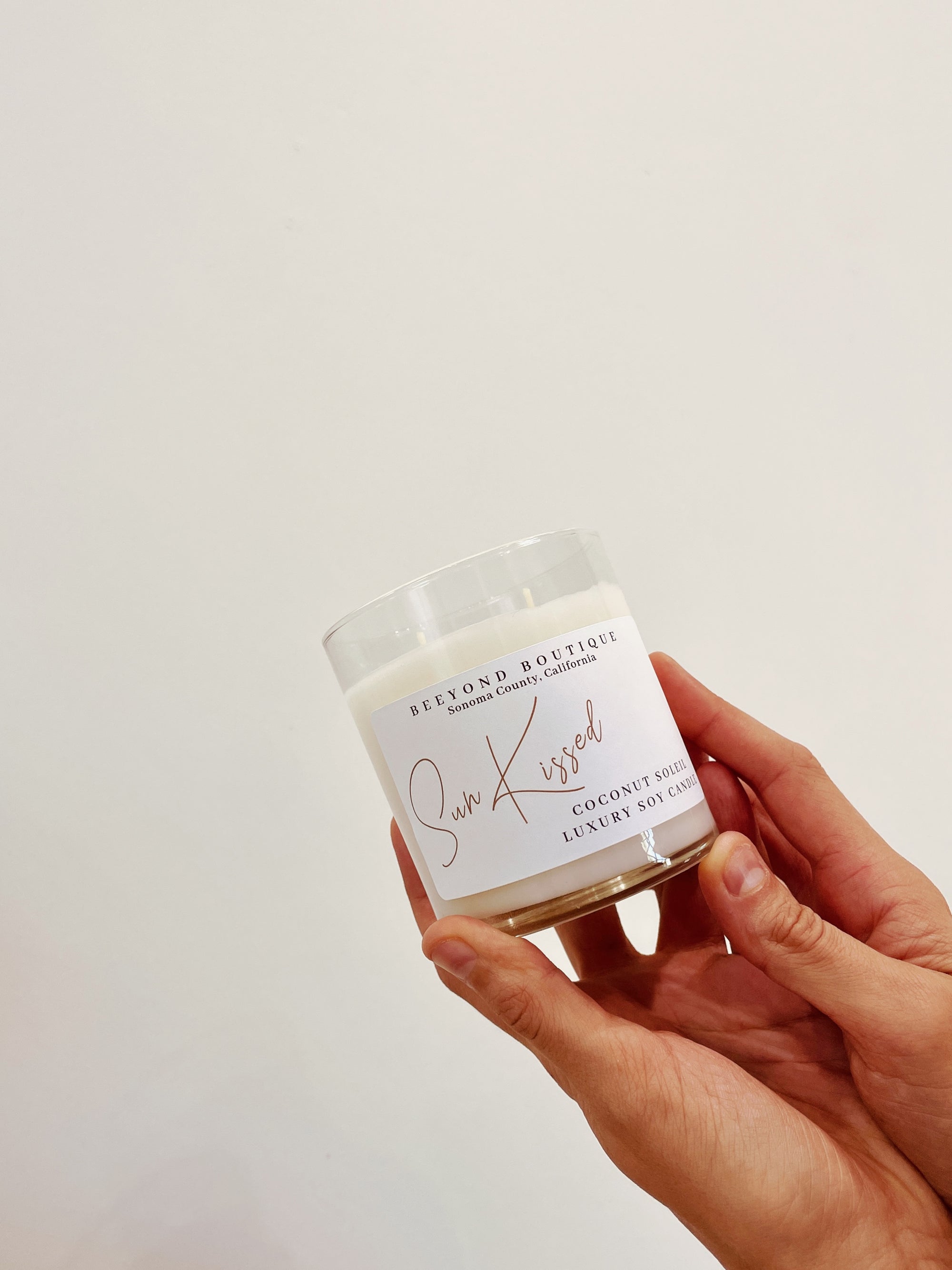 MAKER'S PICK: Sun Kissed 8 OZ. Everyday Soy Candle